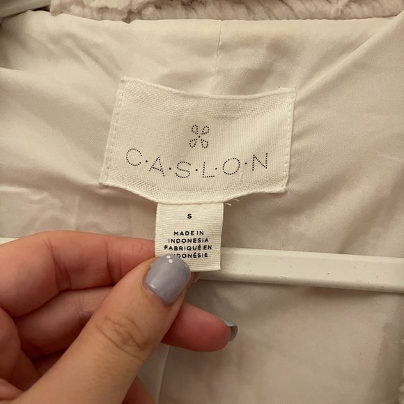 Nordstrom Caslon Ivory Cream Faux Fur Soft Coat - Size Small - Picture 5 of 5